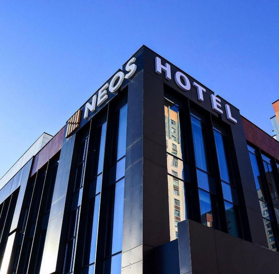 Neos Hotel Astana Exteriör bild